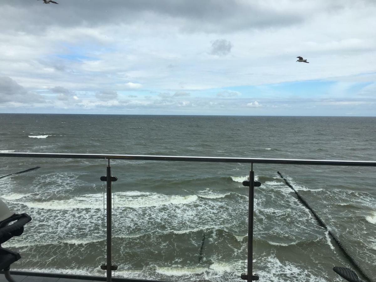 Superior Cliff Apartment Устроне Морске Екстериор снимка